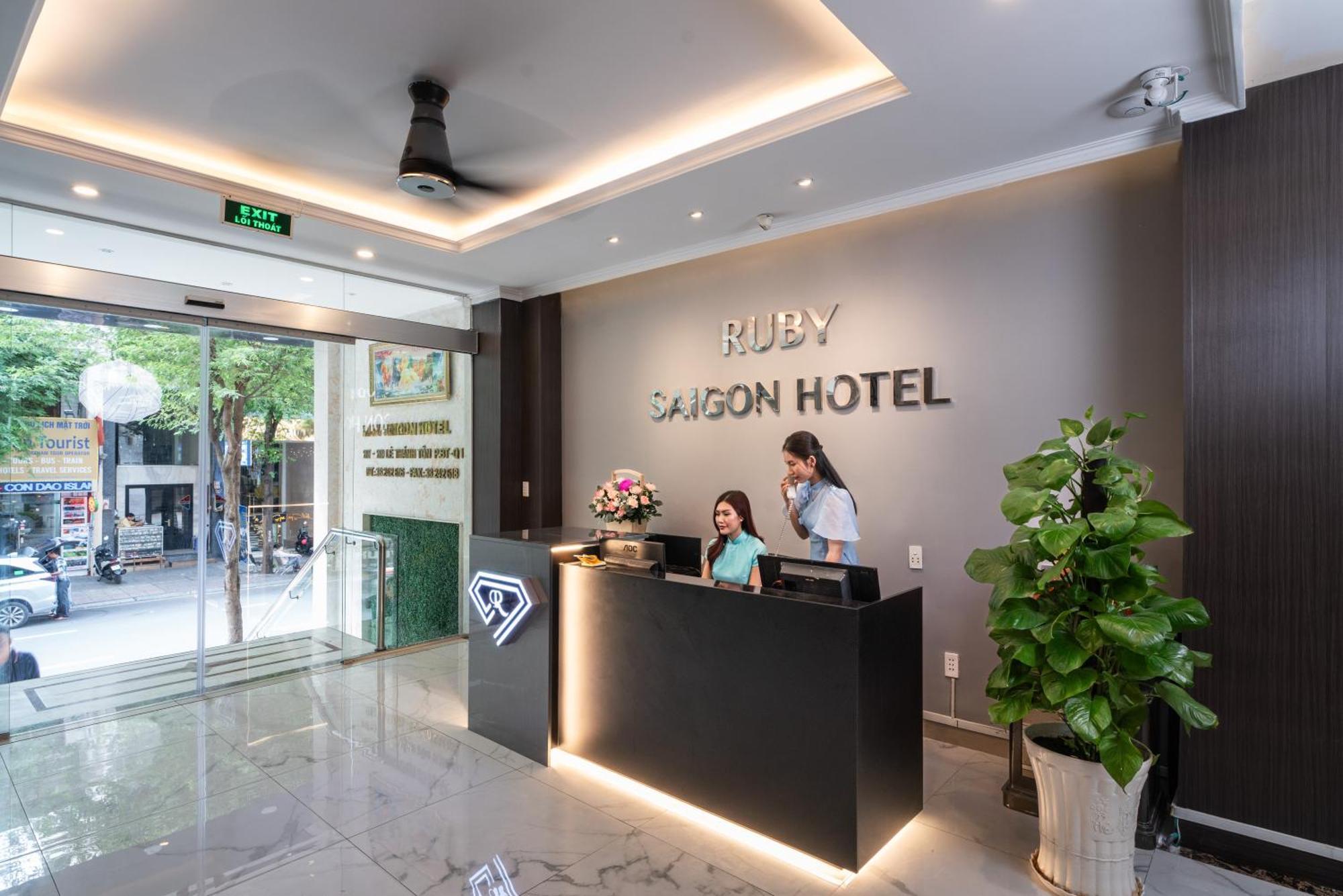 Ruby Saigon Hotel And Suites - Ben Thanh Ho Chi Minh City Exterior photo