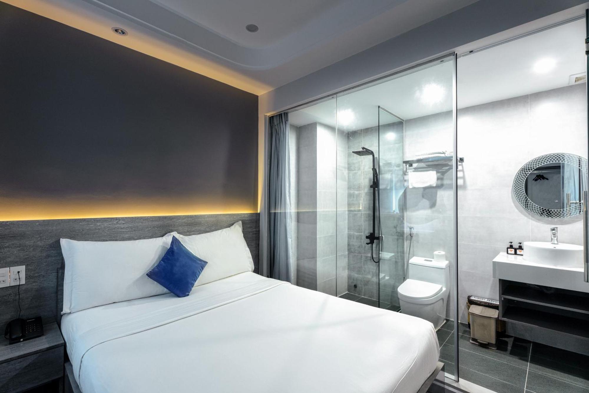 Ruby Saigon Hotel - Ben Thanh Ho Chi Minh City Exterior photo
