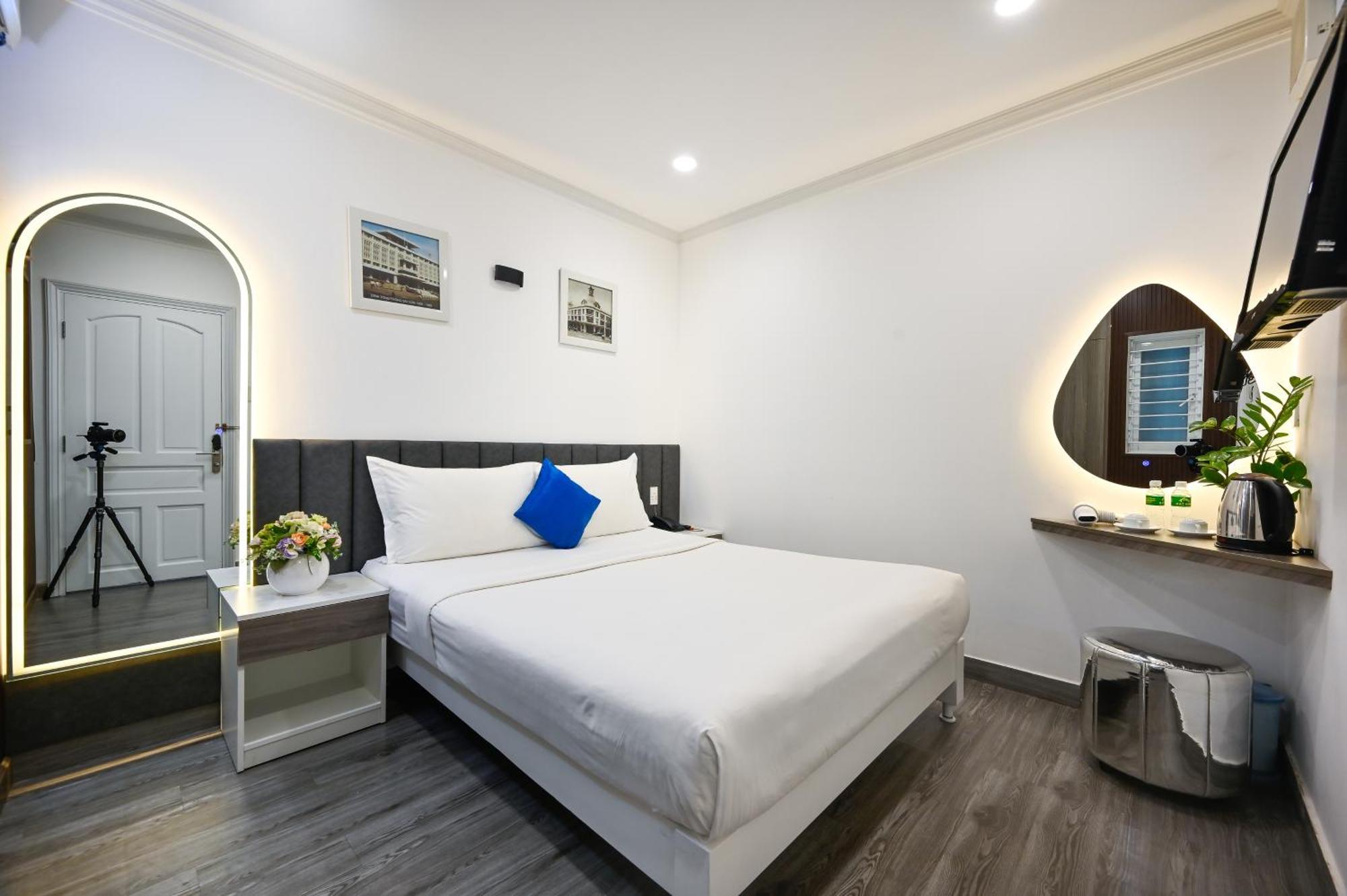 Ruby Saigon Hotel - Ben Thanh Ho Chi Minh City Exterior photo