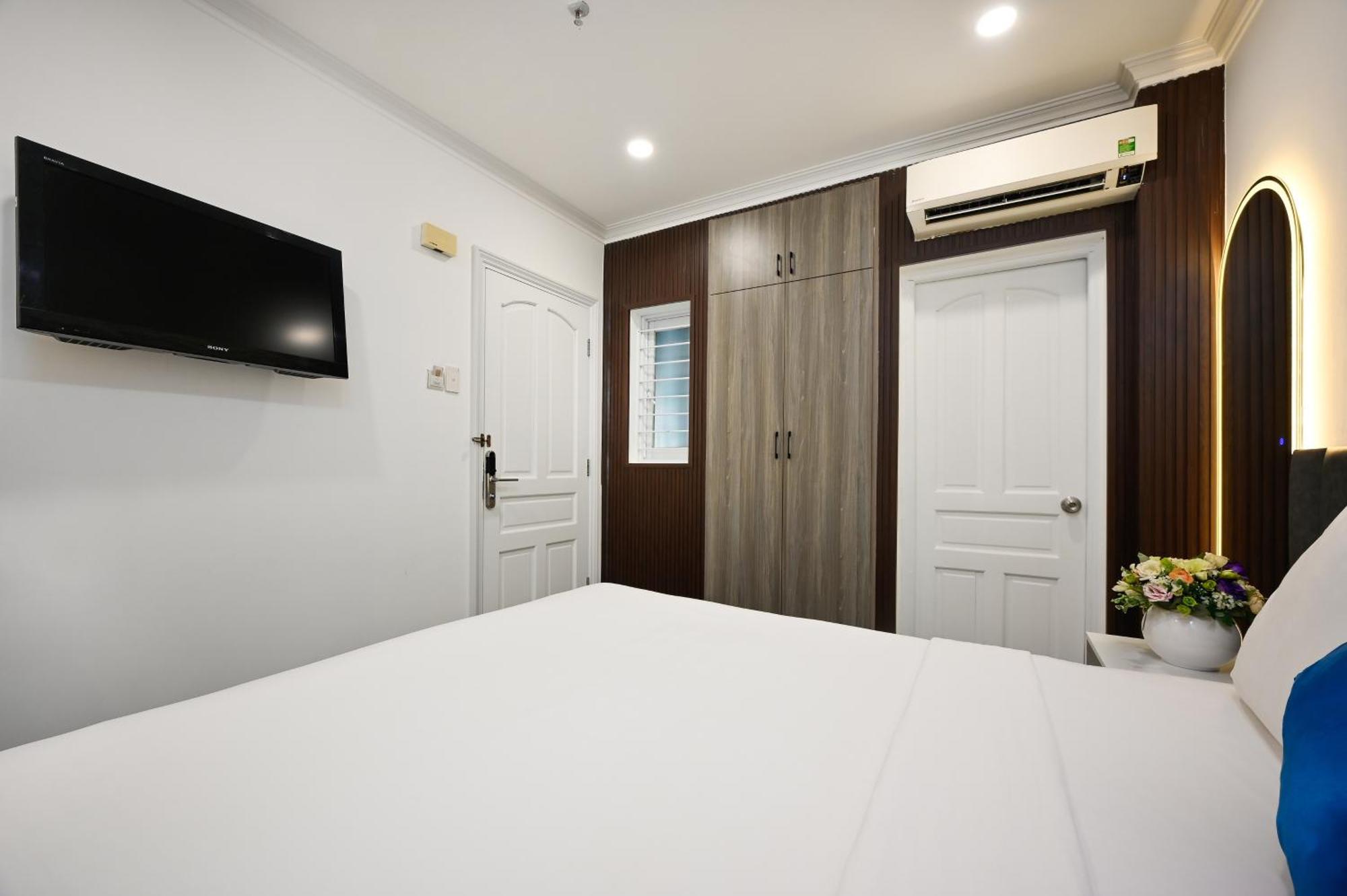 Ruby Saigon Hotel - Ben Thanh Ho Chi Minh City Exterior photo